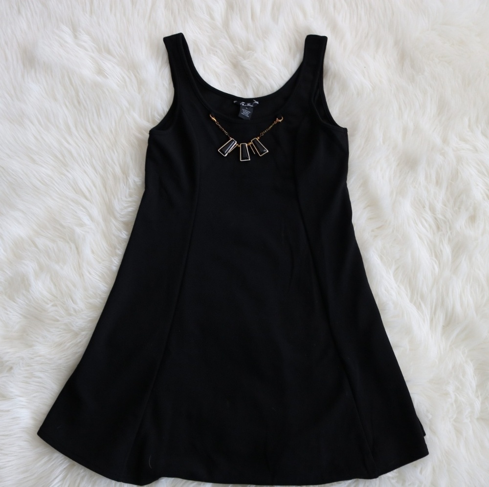 5th & Love black dress